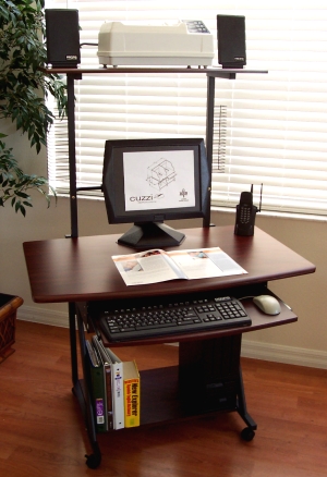 S 4739 Computer & Writing Desk